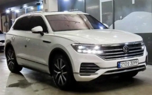 인천중고수입차매매 투아렉 3세대 3.0 TDI 프레스티지 매물 사진 4 - 2023/11 47,611km